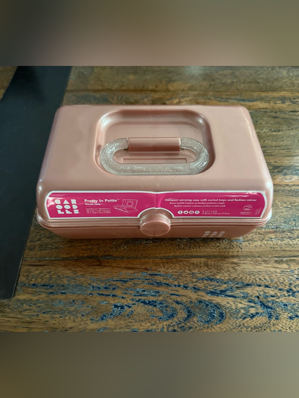 Mini Pink Caboodle. New
